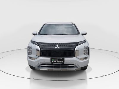 2024 Mitsubishi Outlander - Photo 2