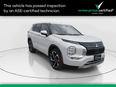 2024 Mitsubishi Outlander - Photo 1