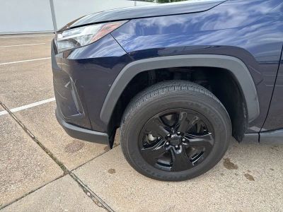 2024 Toyota RAV4 - Photo 2