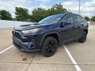 2024 Toyota RAV4 - Photo 1