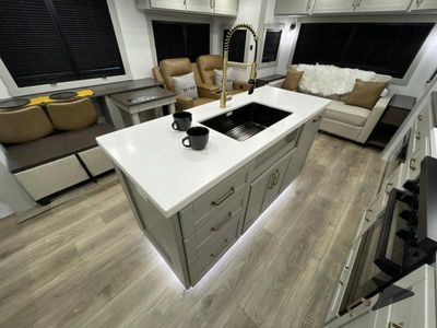 2026 Brinkley Model Z - Photo 47