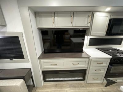 2026 Brinkley Model Z - Photo 41