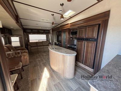 2017 Dutchmen Denali - Photo 4