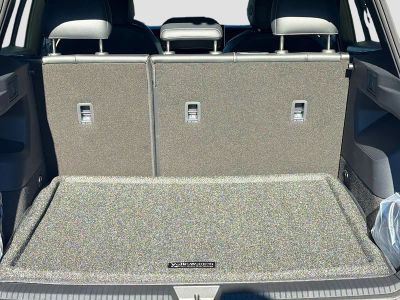 2026 Volkswagen Tiguan — photo 11 view