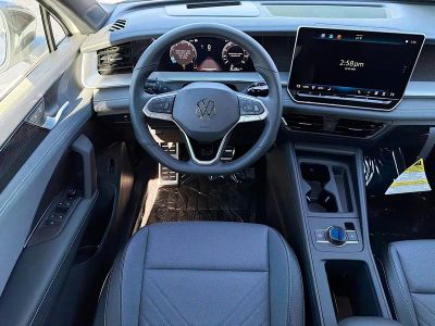 2026 Volkswagen Tiguan — photo 16 view