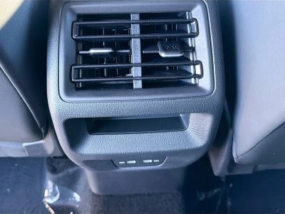 2026 Volkswagen Tiguan — photo 19 view