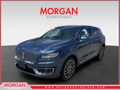 2019 Lincoln Nautilus Reserve in Blue — front three-quarter view