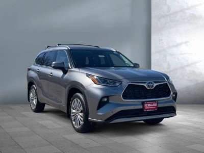 2026 Toyota Highlander - Photo 8
