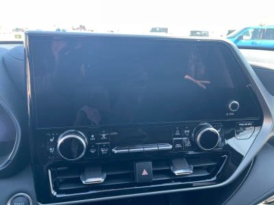 2026 Toyota Highlander - Photo 11