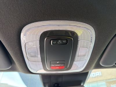 2025 Hyundai Elantra Hybrid — photo 29 view