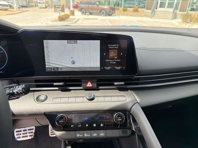 2025 Hyundai Elantra Hybrid — photo 24 view