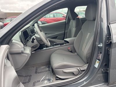 2026 Hyundai Elantra — photo 8 view