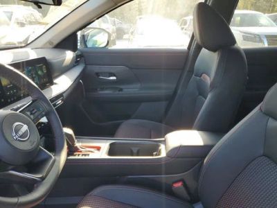 2026 Nissan Kicks — photo 8 view