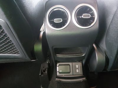 2025 Mercedes-Benz GLA - Photo 21