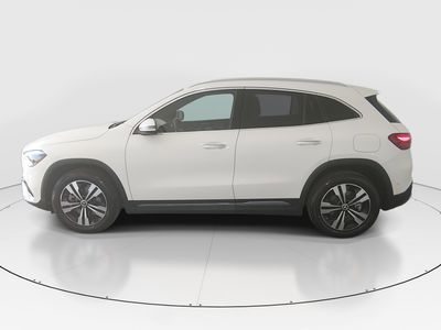 2025 Mercedes-Benz GLA - Photo 4
