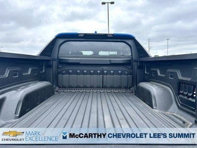 2025 Chevrolet Silverado EV - Photo 11