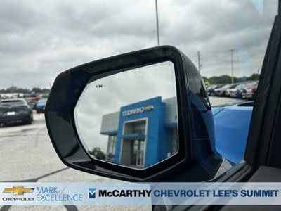 2025 Chevrolet Silverado EV - Photo 15