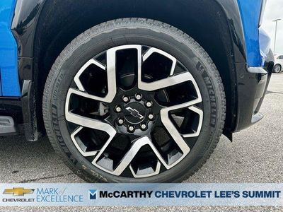 2025 Chevrolet Silverado EV - Photo 12
