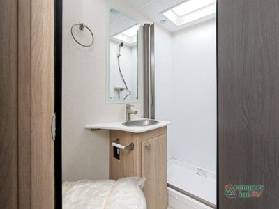 2026 Coachmen RV Leprechaun - Photo 16
