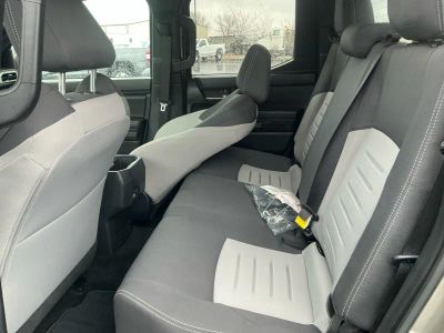 2024 Toyota Tacoma — photo 16 view