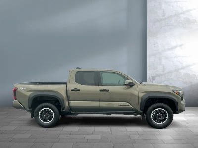 2024 Toyota Tacoma — photo 7 view