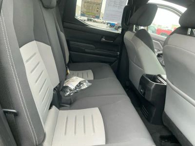 2024 Toyota Tacoma — photo 18 view