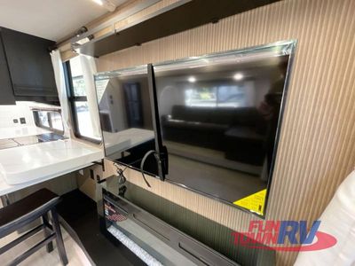 2025 Forest River RV Wildwood X-Lite - Photo 29