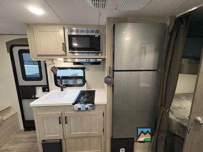2026 Coachmen RV Catalina Summit Series 7 - Photo 12