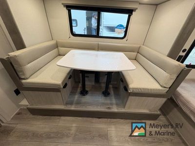 2026 Coachmen RV Catalina Summit Series 7 - Photo 16
