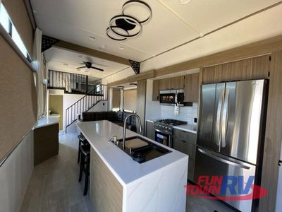 2025 Forest River RV Salem Grand Villa - Photo 13