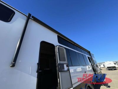 2025 Forest River RV Salem Grand Villa - Photo 7