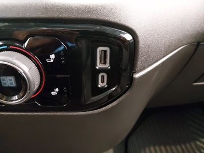 2023 Chevrolet Silverado 1500 — photo 19 view