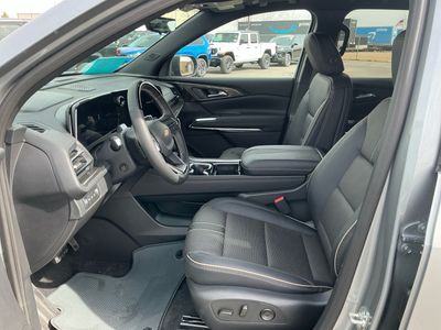 2026 Chevrolet Traverse — photo 10 view