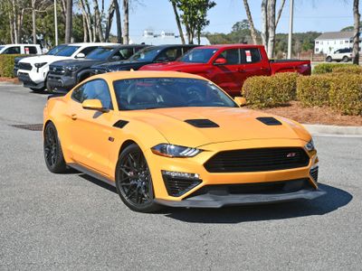 2022 Ford Mustang - Photo 9