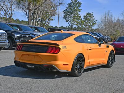 2022 Ford Mustang - Photo 7