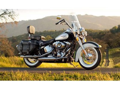 2013 Harley-Davidson Heritage Softail Classic - Photo 2