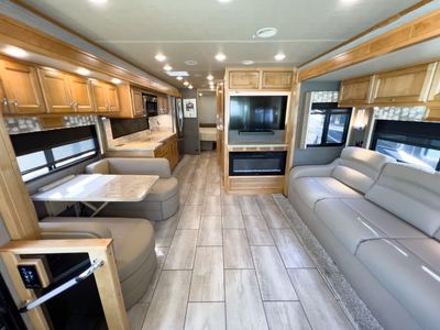 2022 Tiffin ALLEGRO - Photo 5
