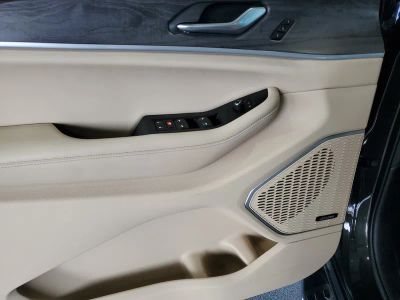 2022 Jeep Grand Cherokee L — photo 16 view