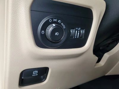 2022 Jeep Grand Cherokee L — photo 23 view