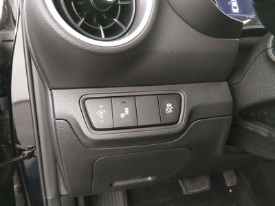 2024 Kia Forte - Photo 13