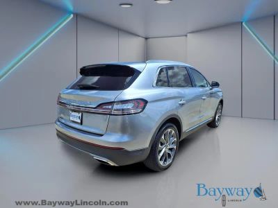 2022 Lincoln Nautilus — interior view