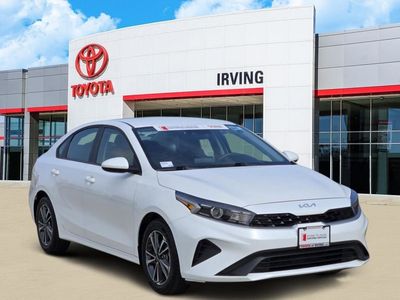 2024 Kia Forte - Photo 2