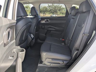2026 Kia Sorento — photo 16 view