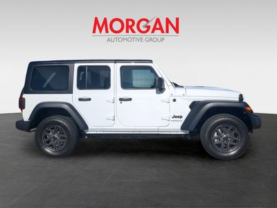 2026 Jeep Wrangler - Photo 8
