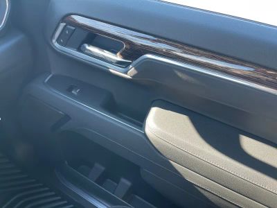 2026 GMC Sierra 1500 — photo 21 view