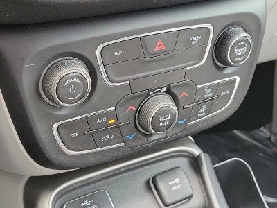 2019 Jeep Compass — photo 29 view