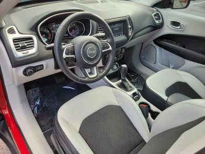 2019 Jeep Compass — photo 18 view