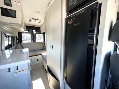 2026 Thor Motor Coach SANCTUARY - Photo 10