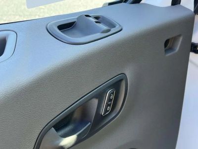 2026 Ford Transit-350 - Photo 6