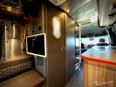 2022 Airstream Interstate - Photo 19